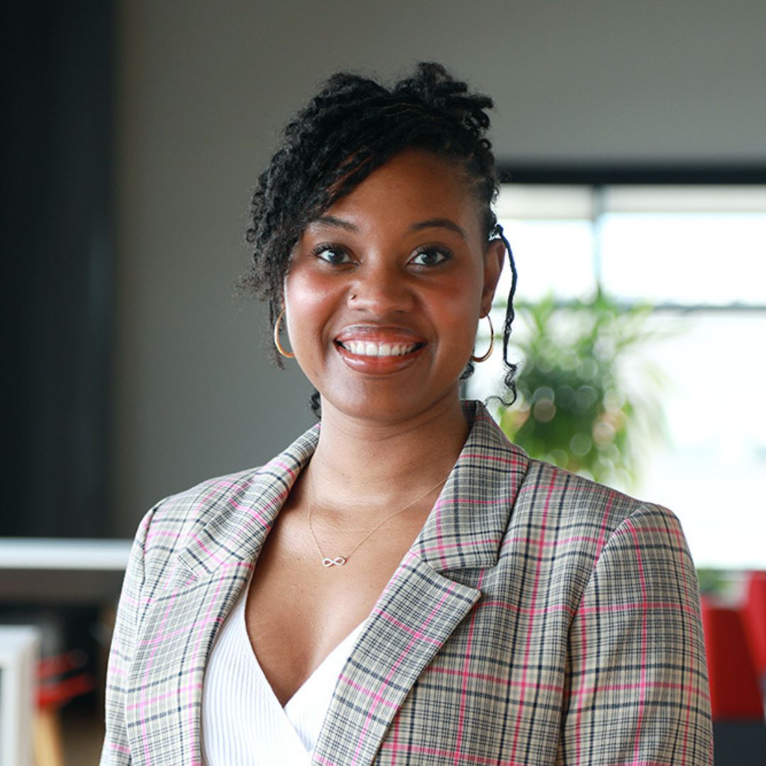 wmw-web-ba-emergingleader-renida-clark