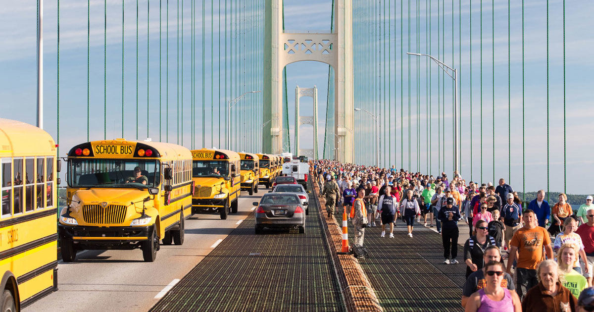 walk the mackinac bridge 2021