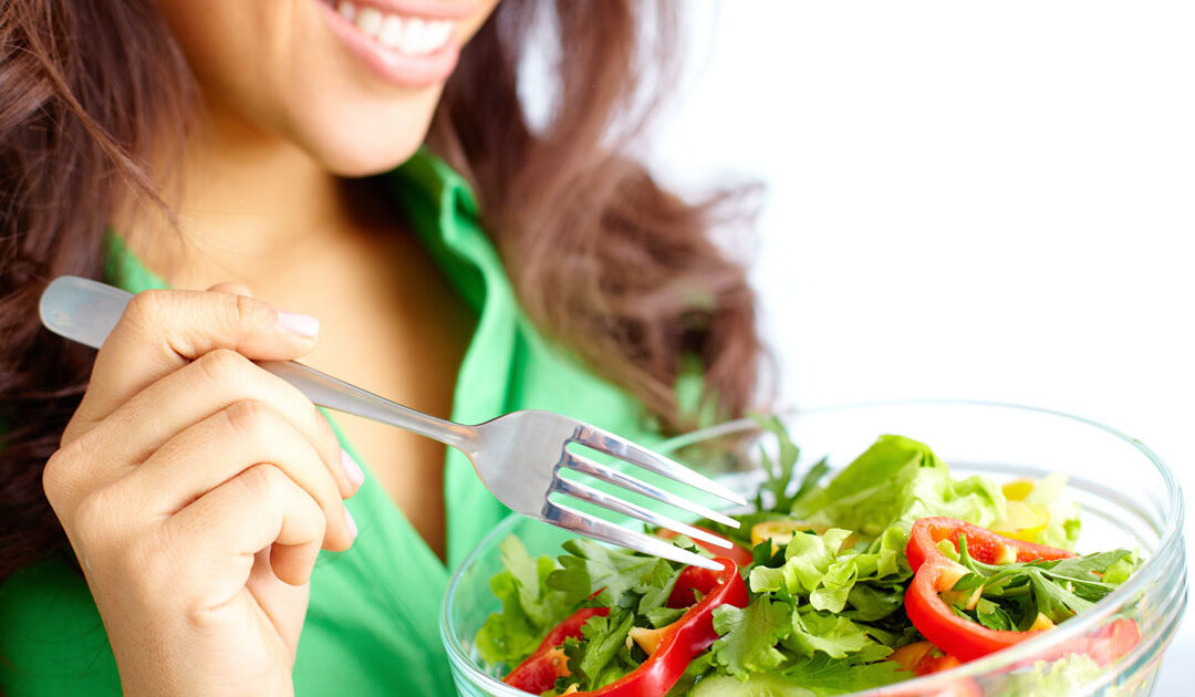 10 Rules for Eating Healthy on the Road