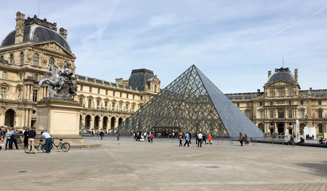 Six Ways to a Friendlier Stay in Paris