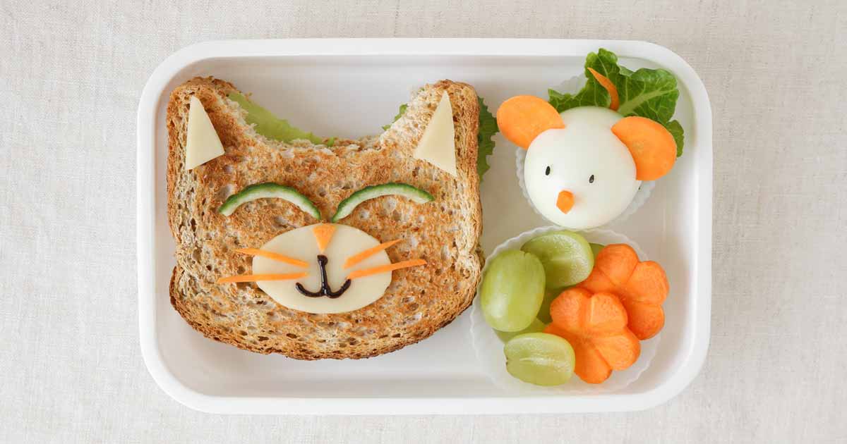 Lunch Line vs. Lunch Box Lunch Line vs. Lunch Box