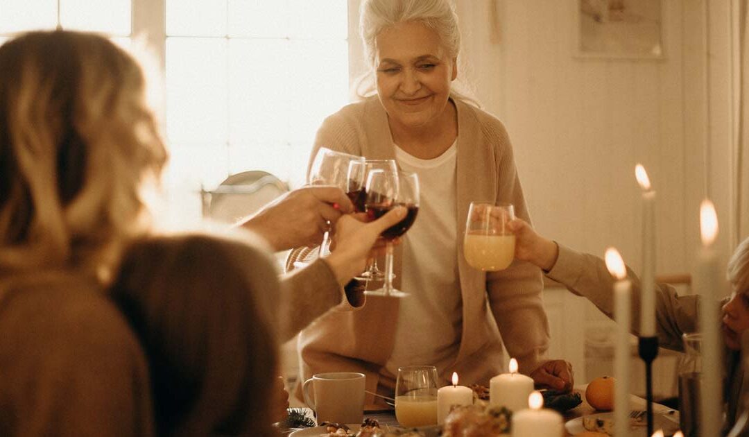 Downsizing Thanksgiving: Tradition Tips and Recipe Tricks