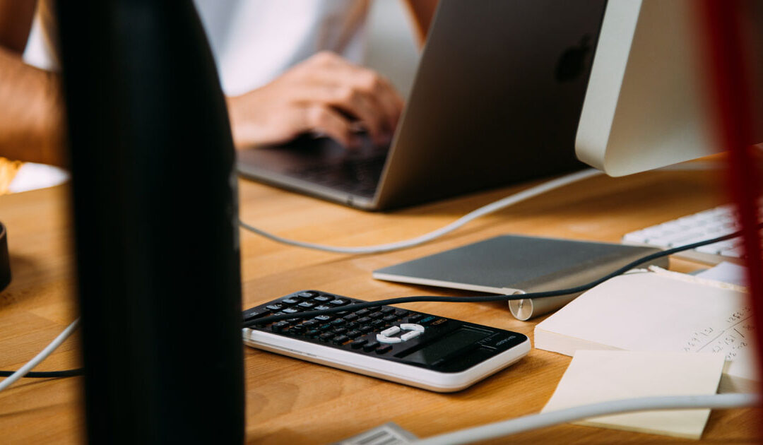 Financial Resolutions You Should Consider Keeping in 2021