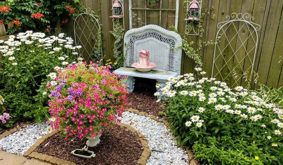 Bask in the Gardens of Heritage Hill