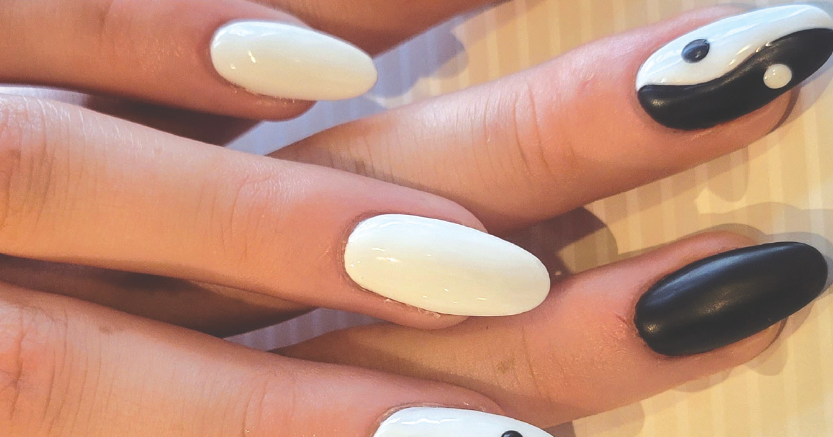 WMW-AM22-SpecialSection-Nails