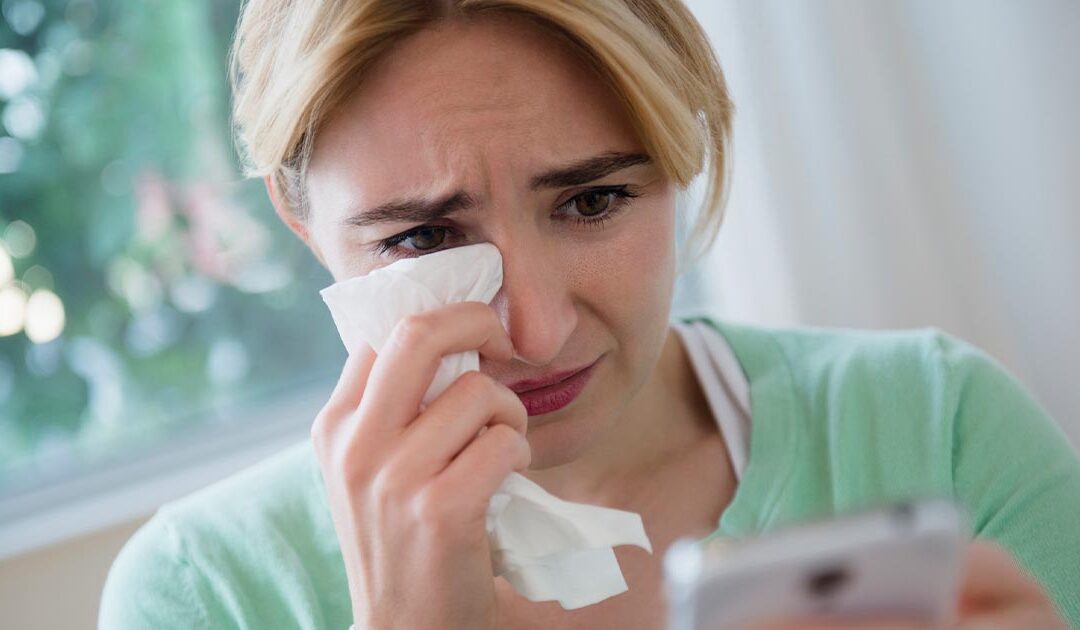 Caring for Yourself When There’s Traumatic News: 6 Tips