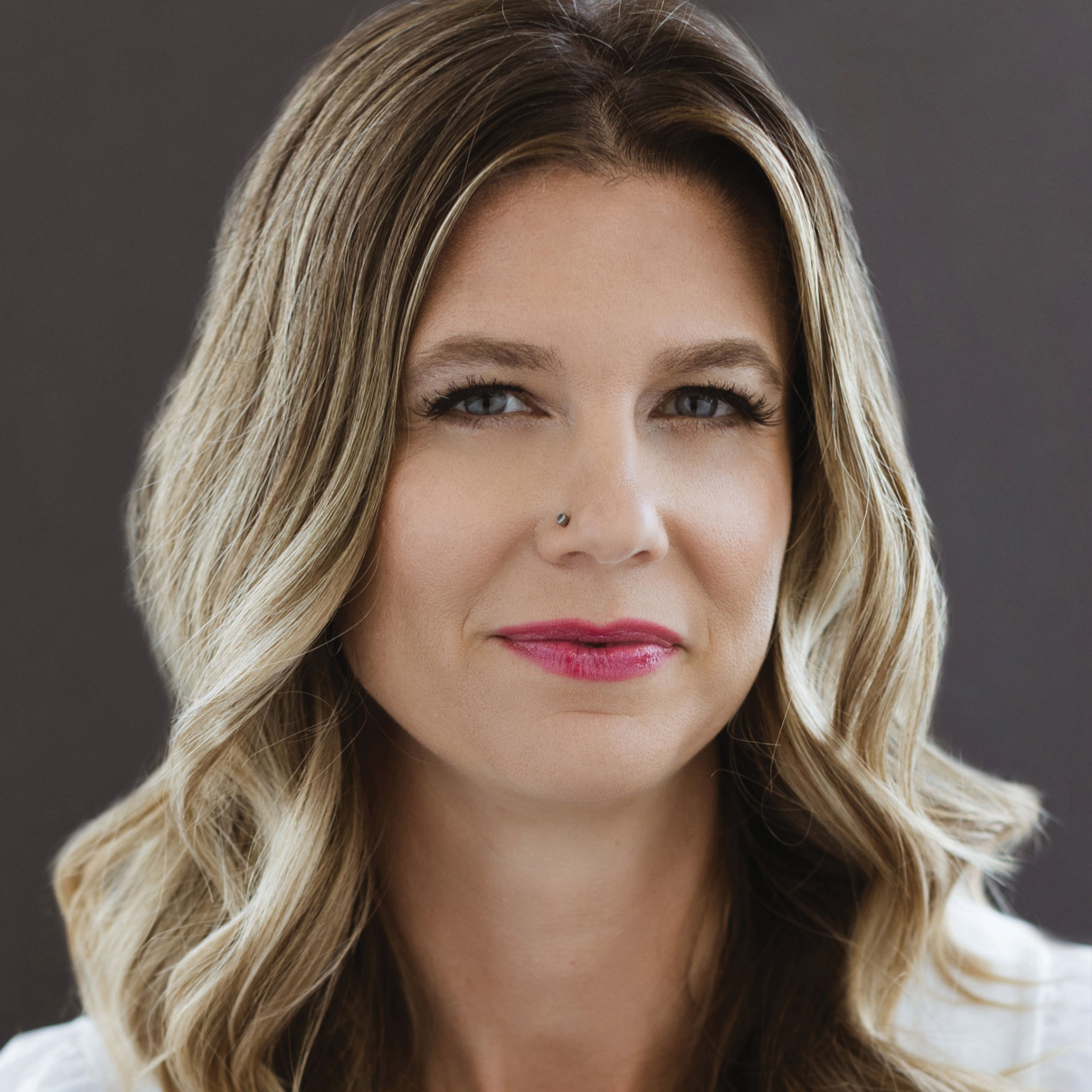BA23-FinalistHeadshot-RobynGobbel
