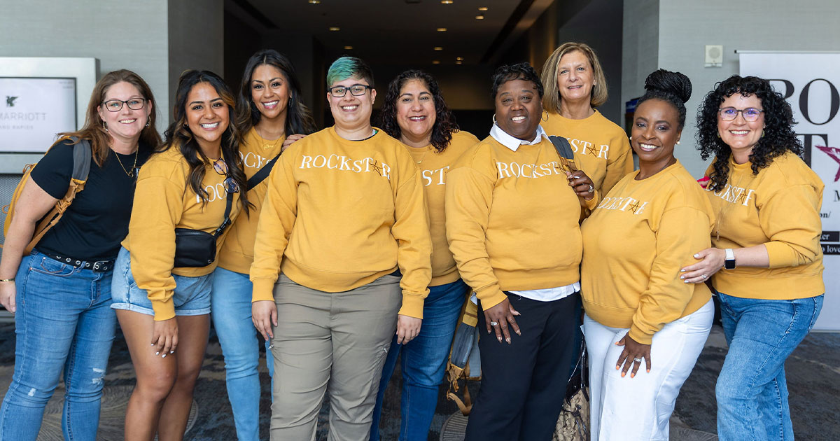 WMW-RockstarWoman-eNews