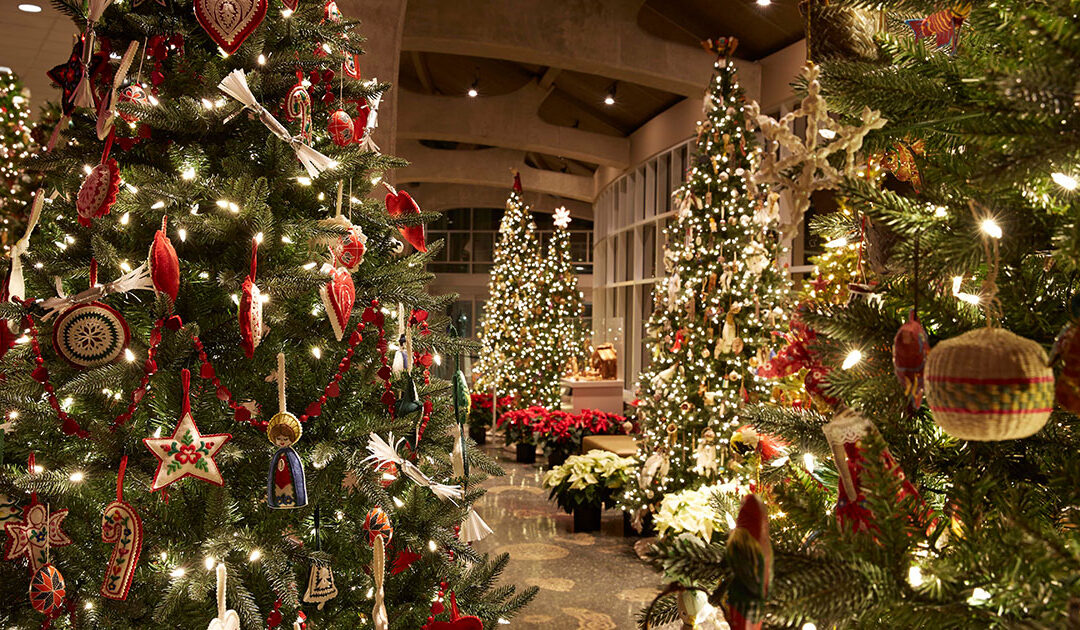 International Traditions and New ‘Winter Glow’ Experience Light Up Frederik Meijer Gardens