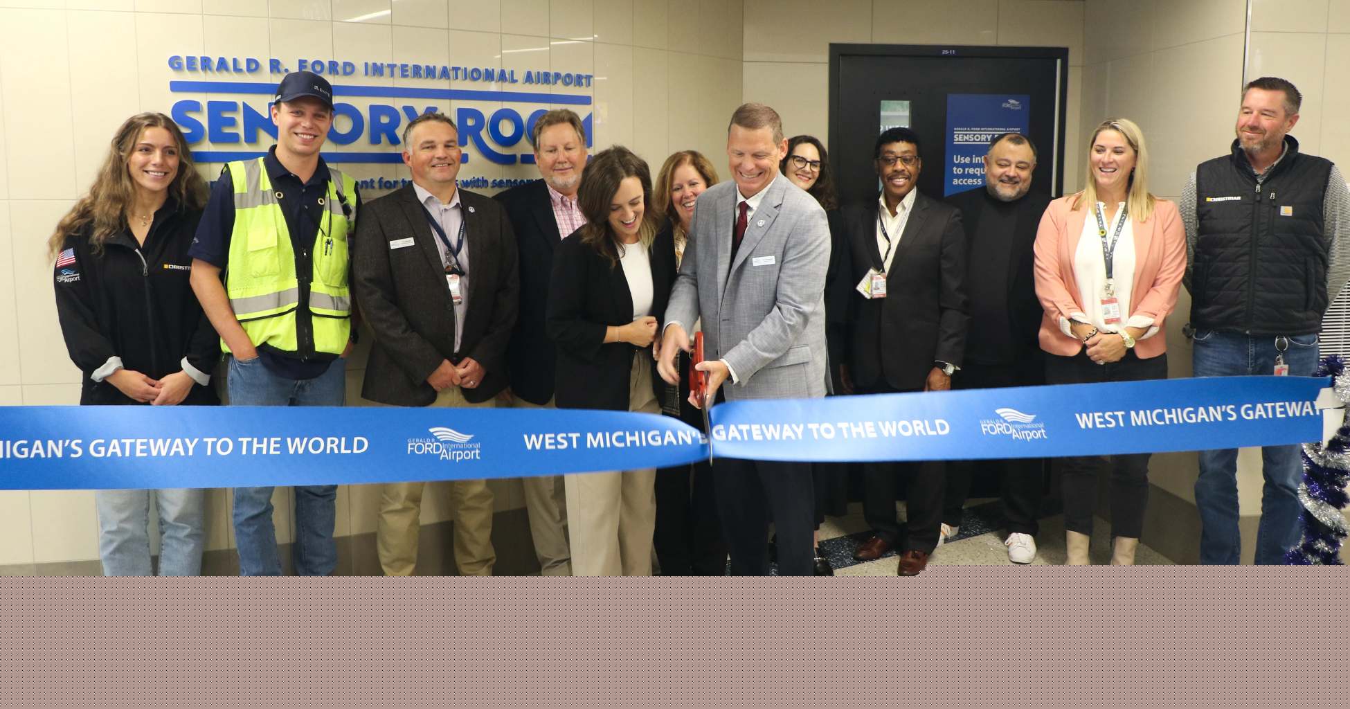 WMW-FordAirportSensoryRoom-Web2
