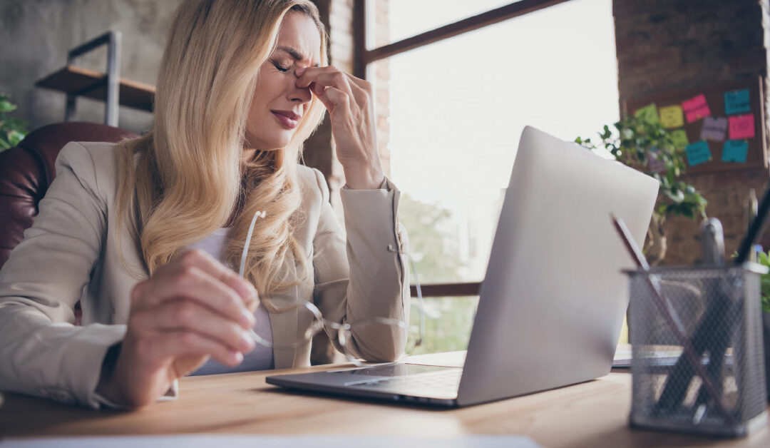 Migraine in Women: Triggers, Symptoms, Treatment Options and More