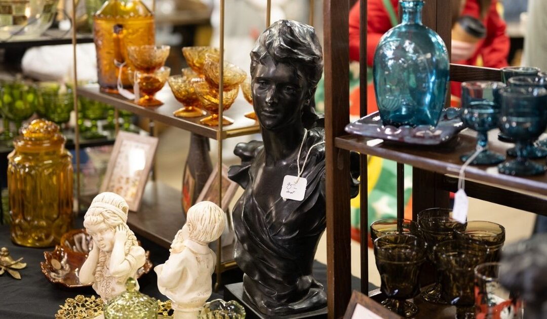 Five Fall Trends We’re Loving at West Michigan Flea Markets